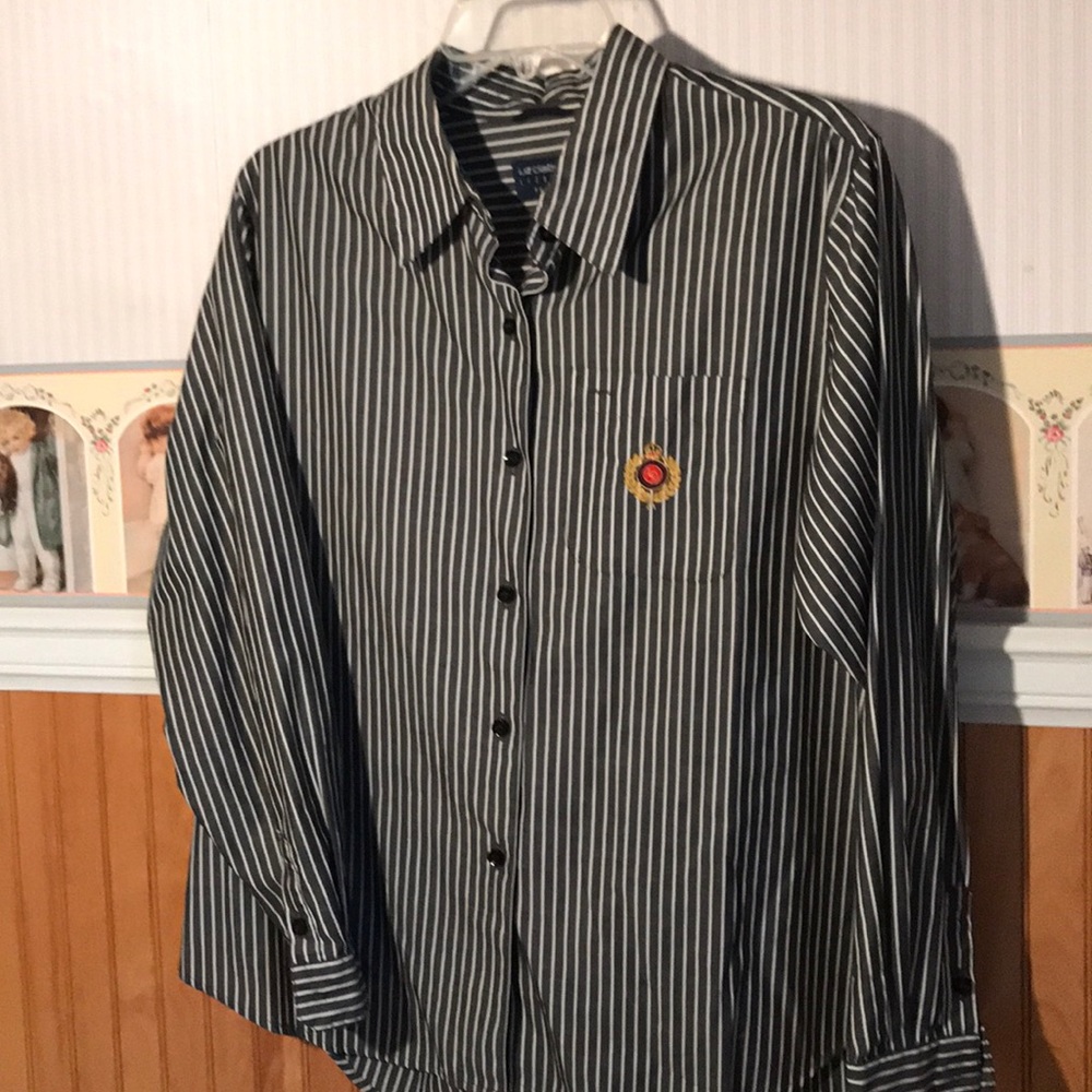 🌼🍀🌼Liz Claiborne -PM Striped shirt🌼🍀🌼
